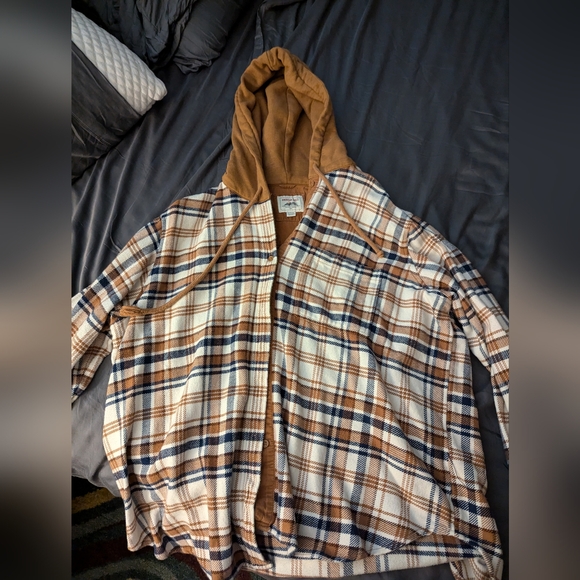 American Eagle Outfitters Jackets & Blazers - American Eagle Hooded Lightweight Fleece Shacket